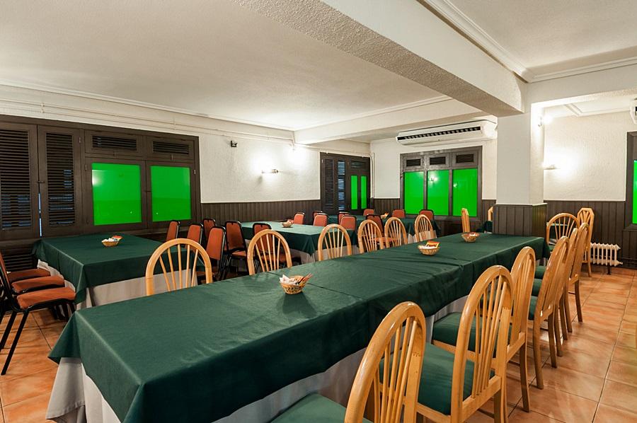 Hotel Alcantara Caces エクステリア 写真